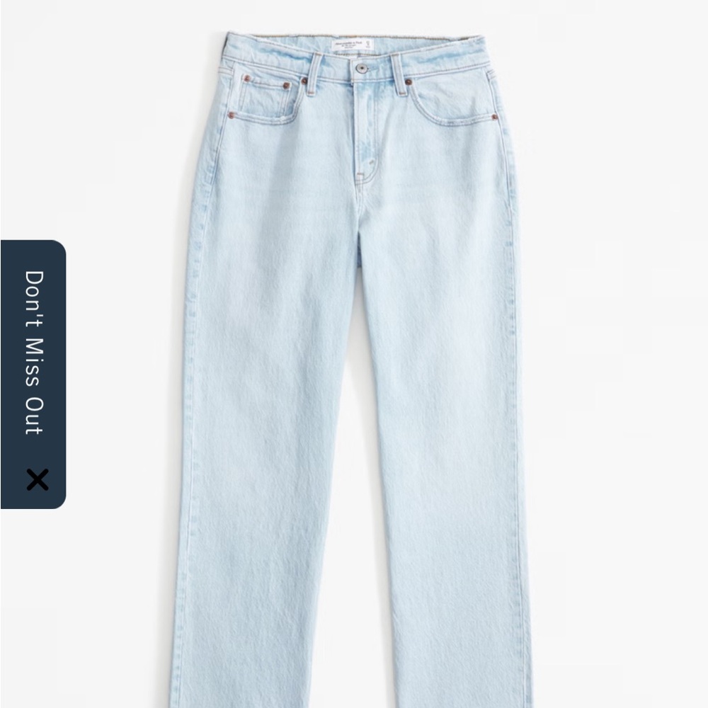 Abercrombie & Fitch Women's Light Blue Straight Leg Jeans